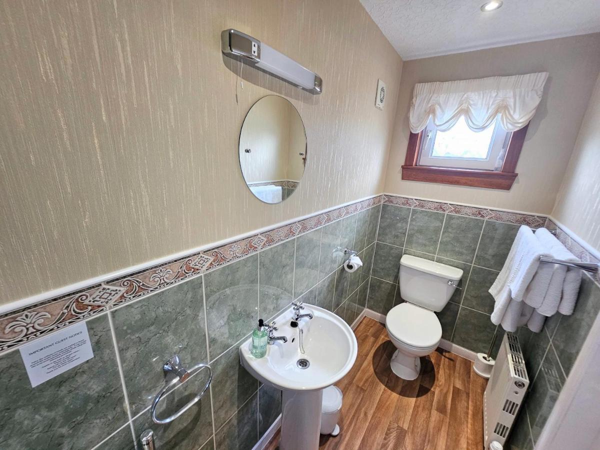 Abermar Guest House - Инвернесс Экстерьер фото