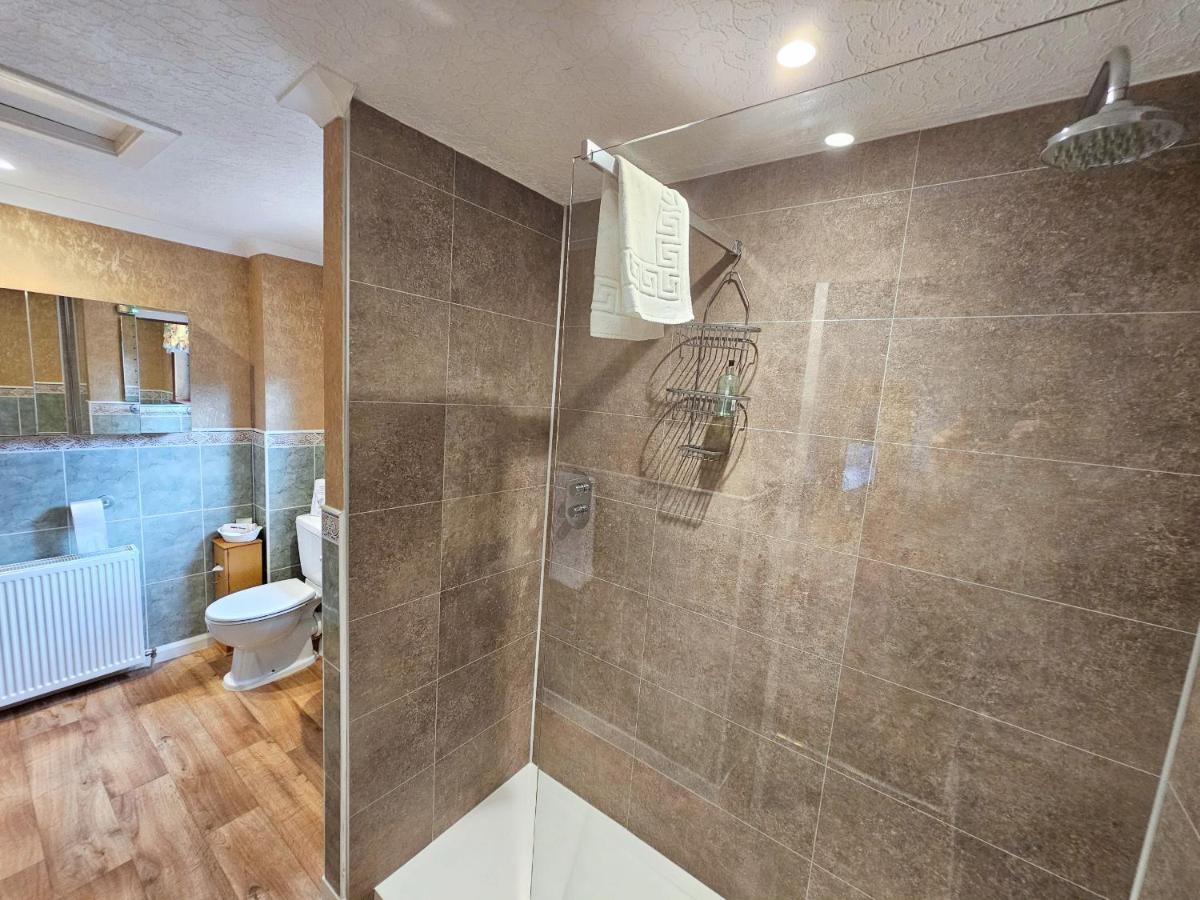 Abermar Guest House - Инвернесс Экстерьер фото