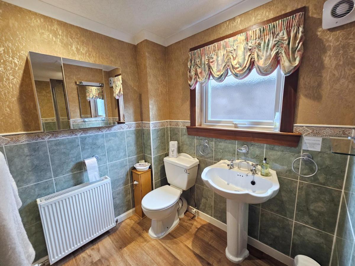 Abermar Guest House - Инвернесс Экстерьер фото